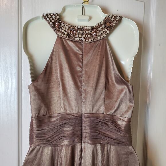 Cachet Sz 6 Beaded Halter Neck Maxi Dress Bronze Metallic Pleated Formal Gown - Picture 5 of 9